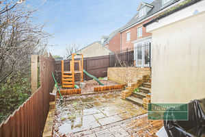 Photo 9- click for photo gallery